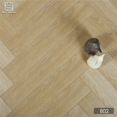 Laminiad Derw Asgwrn Penwaig